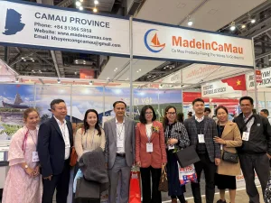 Tổng Lãnh sự Việt Nam tại Busan làm việc với lãnh đạo tỉnh Cà Mau và tham dự Hội chợ Thủy sản và Nghề cá quốc tế Busan năm 2025